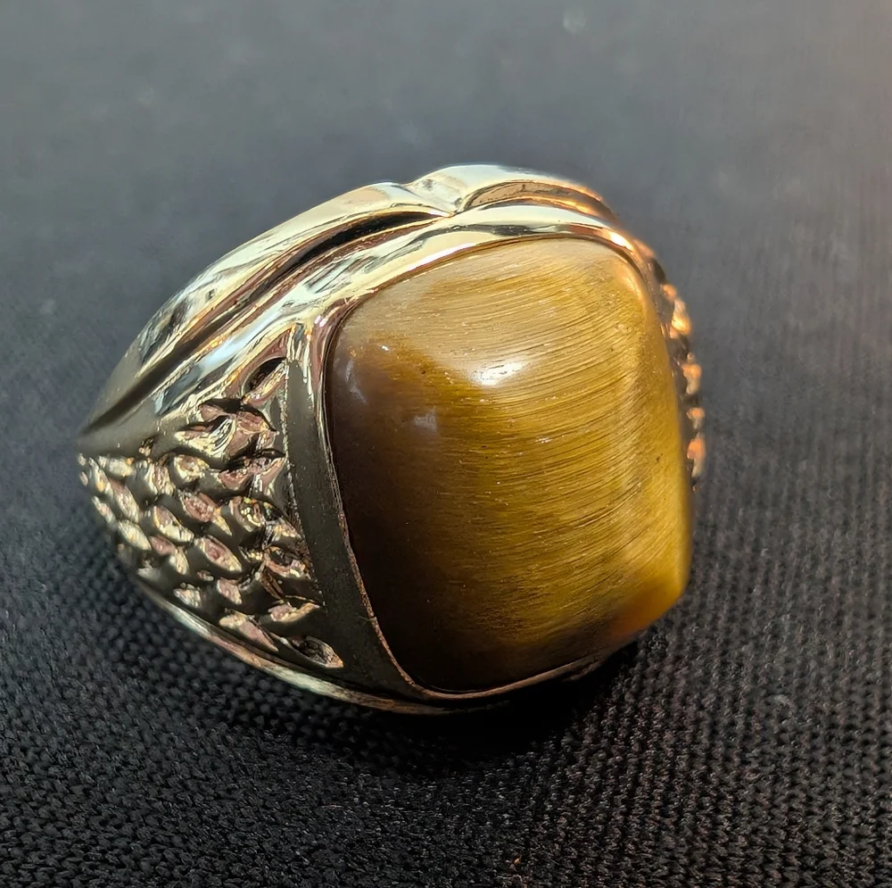 Vintage Tiger's Eye 18K HGE Ring - Chunky Gold Gemstone Estate Jewelry